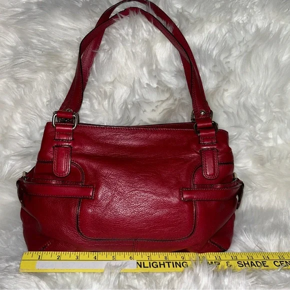 Etienne Aigner Tucson Handbag Style 70316 in Garnet - Picture 5 of 12